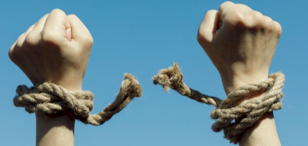 من دستور الحريات الى سياسة المتابعات